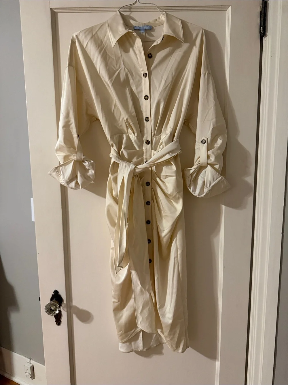 Antonio Melani Beige Ruched Button Down Belted Roxanne MIDI Dress Size 4 Small